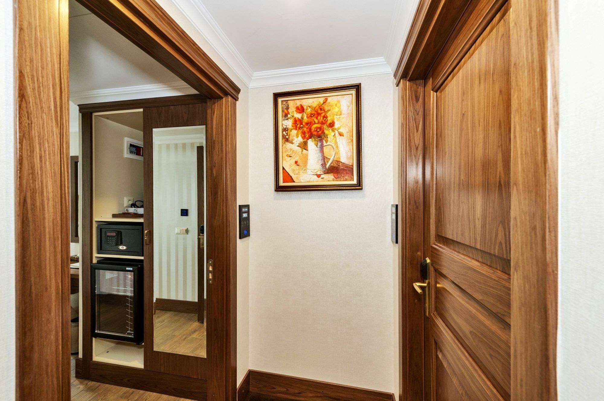 The Central Hotel Istanbul Ngoại thất bức ảnh